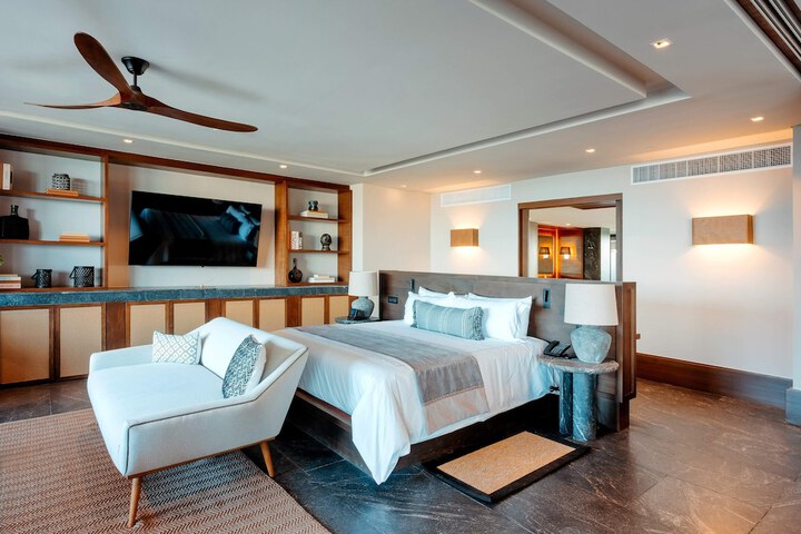 Room 27 of 140
