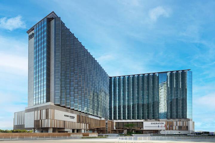 Image of Four Points by Sheraton Hong Kong Tung Chung