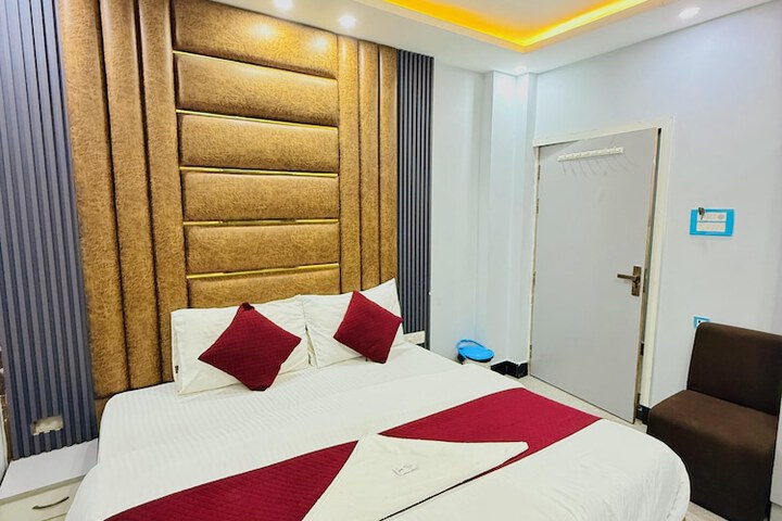Room 19 of 26
