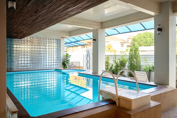 Pool 48 of 58