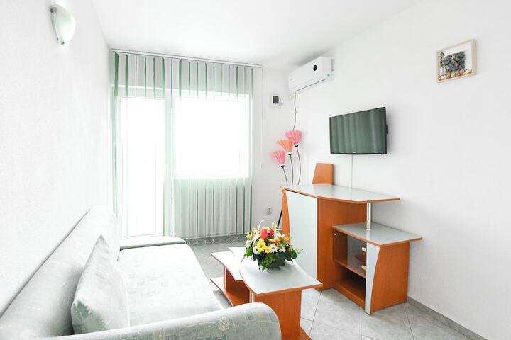 Room 25 of 56