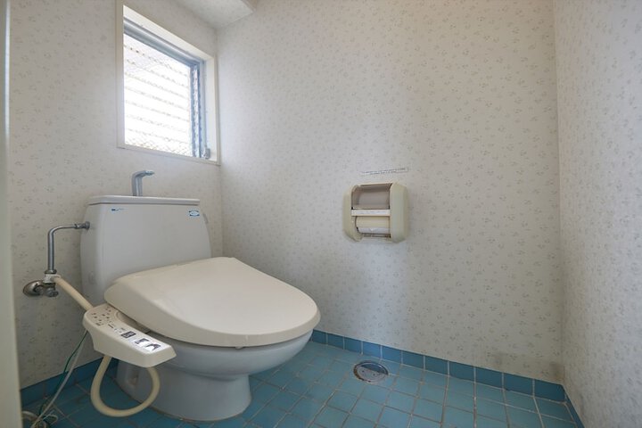 Room 66 of 122