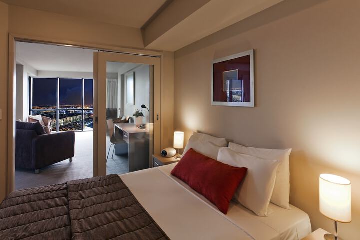 Room 5 of 39