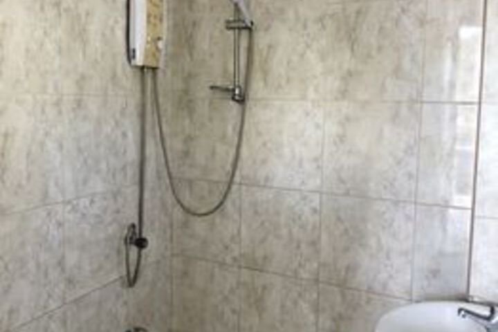 Room 6 of 22