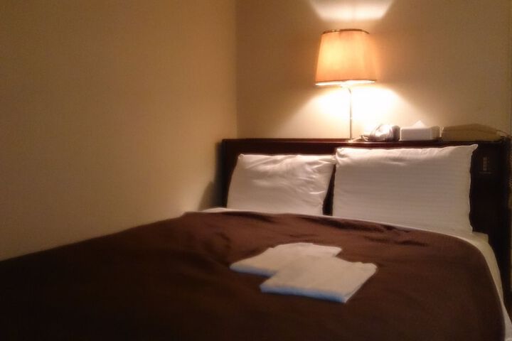 Room 6 of 44