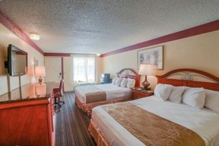 Room 12 of 29
