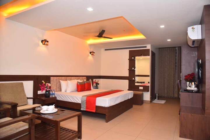 Room 3 of 6