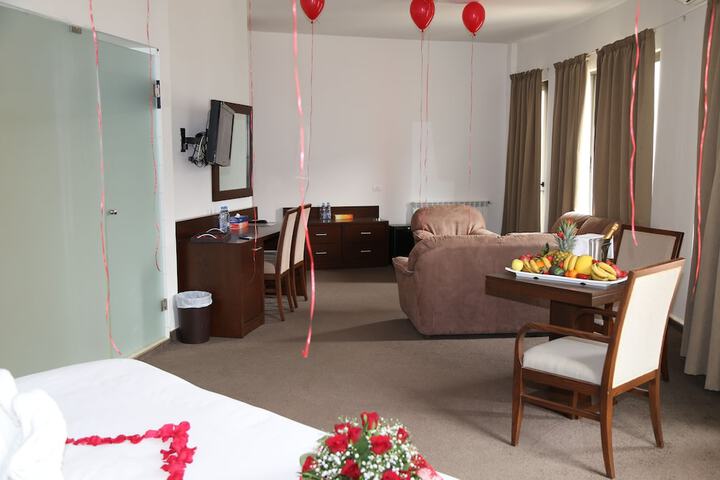 Room 15 of 54