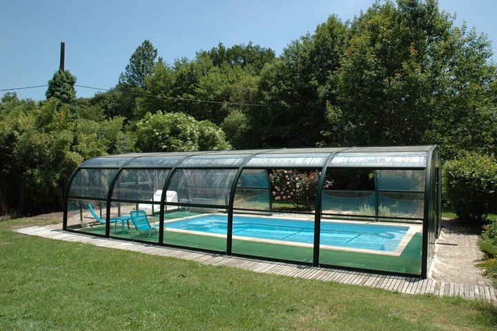 Hotel with Pool