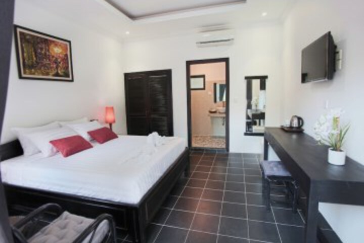 Room 17 of 50