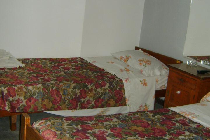Room 6 of 46