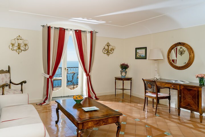 Room 41 of 61