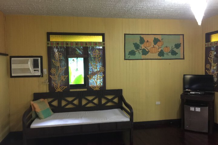 Room 23 of 79