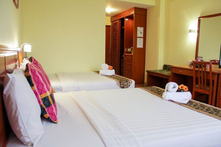 Room 20 of 94