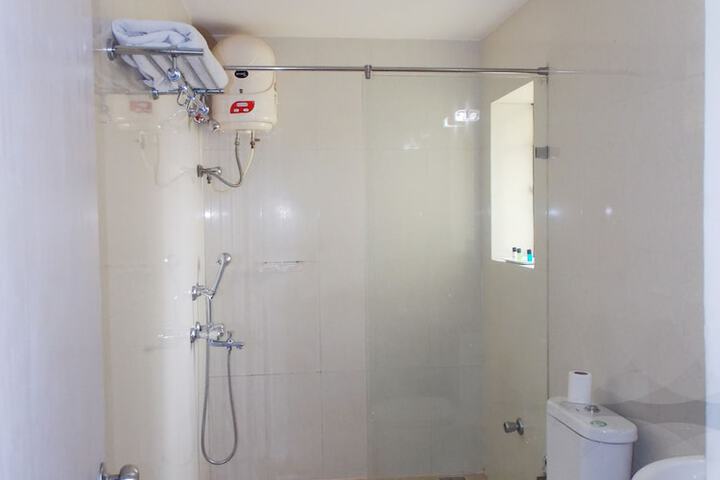 Room 72 of 122