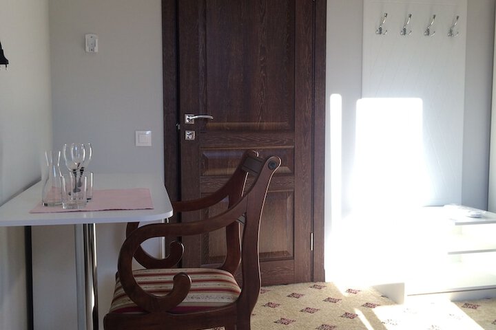 Room 3 of 30