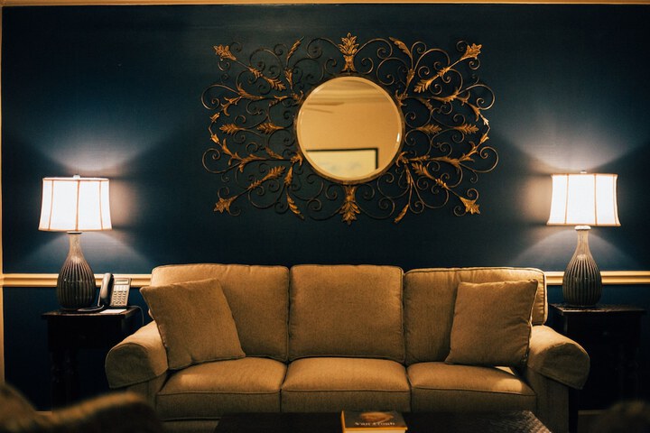 Room 21 of 48