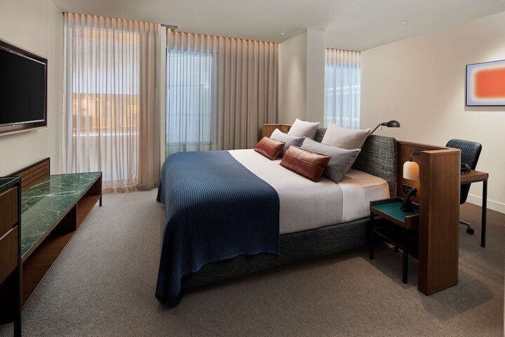 Room 20 of 85
