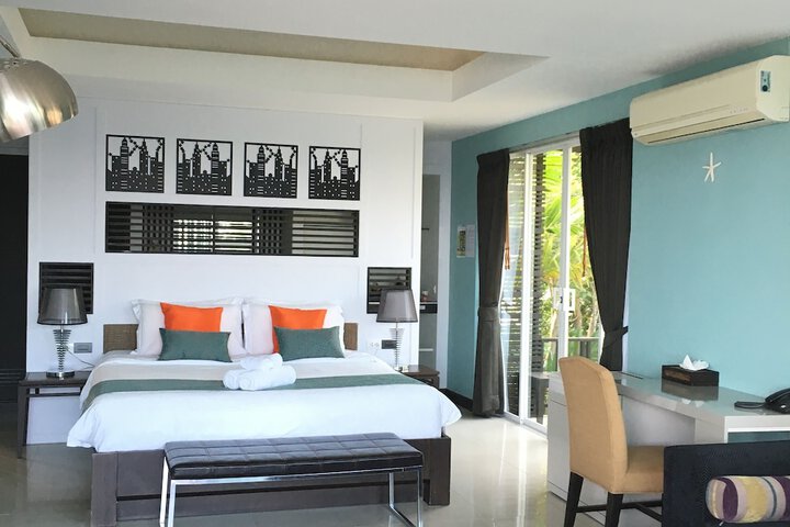 Room 68 of 106