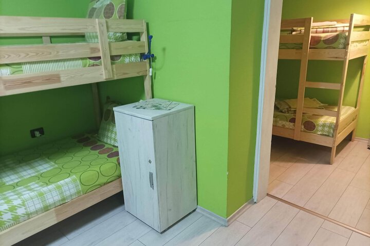 Room 12 of 43