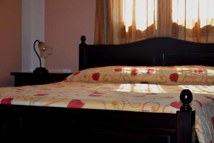 Room 3 of 16