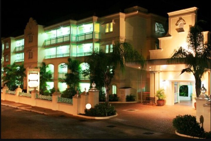 Hotel Entry