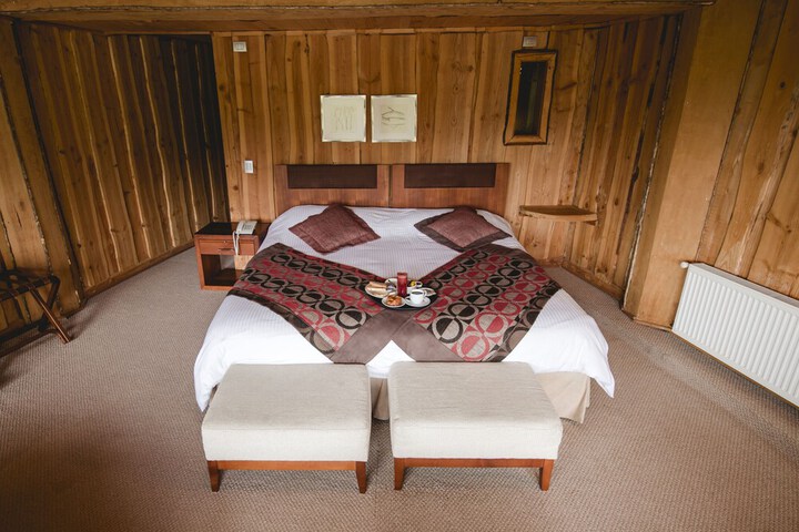 Room 9 of 39