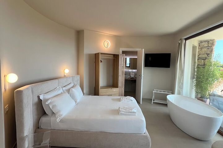 Room 37 of 120