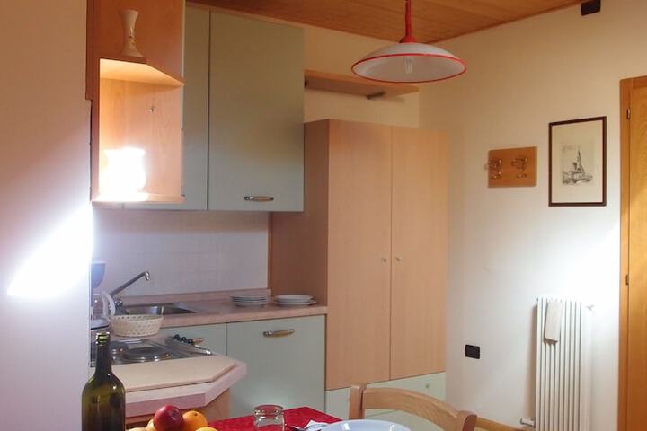 Room 9 of 39