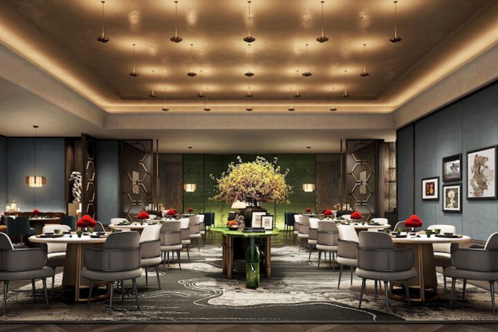 Dining 55 of 72