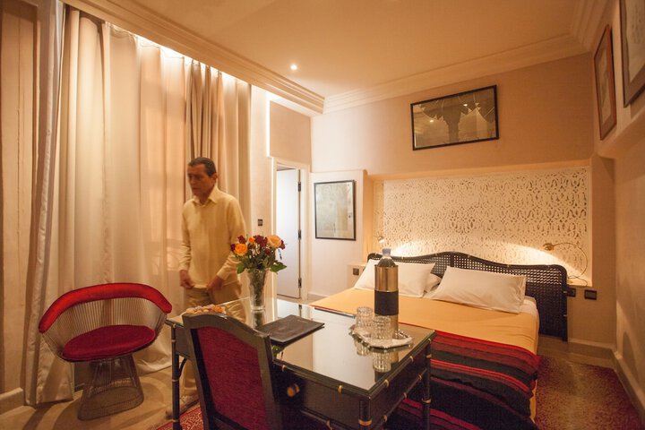 Room 7 of 65