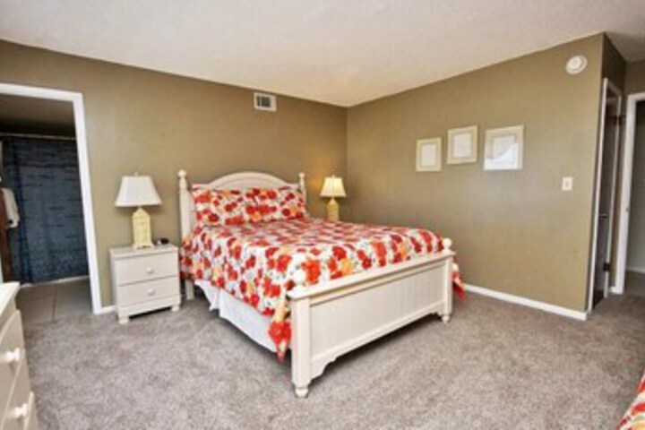 Island Sunrise 562 Condo in Gulf Shores, AL