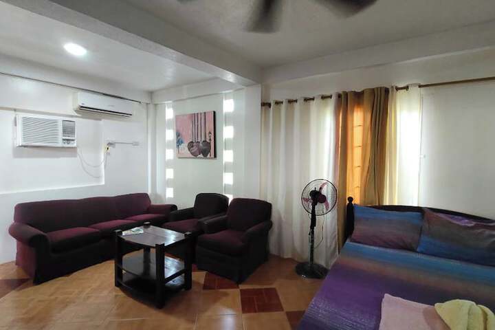 Room 13 of 120