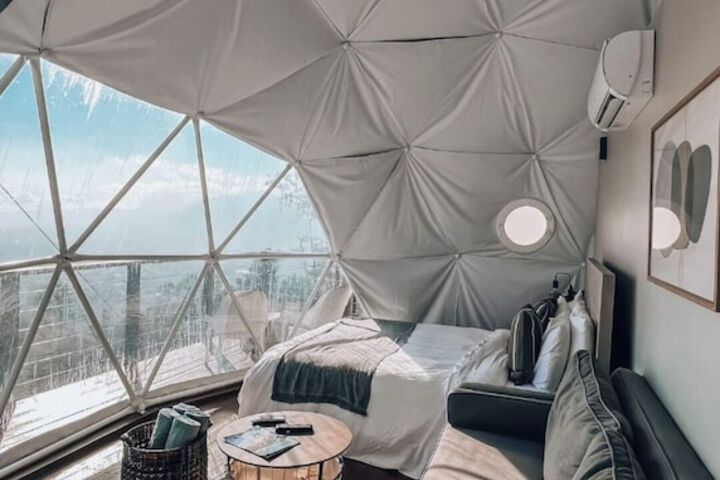 Room 2 of 34