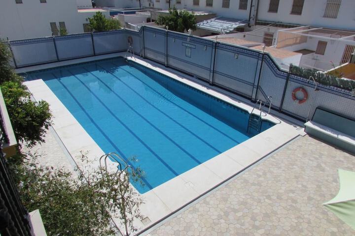 Hotel with Pool