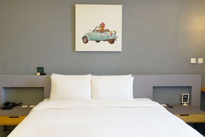 Room 26 of 50
