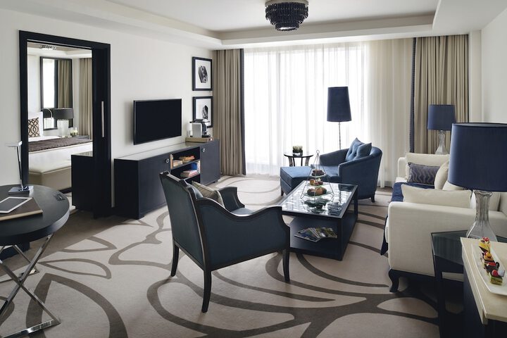 Room 42 of 158