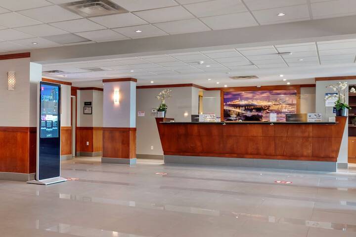 Hotel Interior 3 of 64