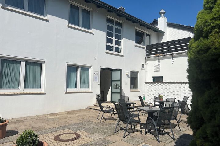 Terrace/Patio 7 of 21