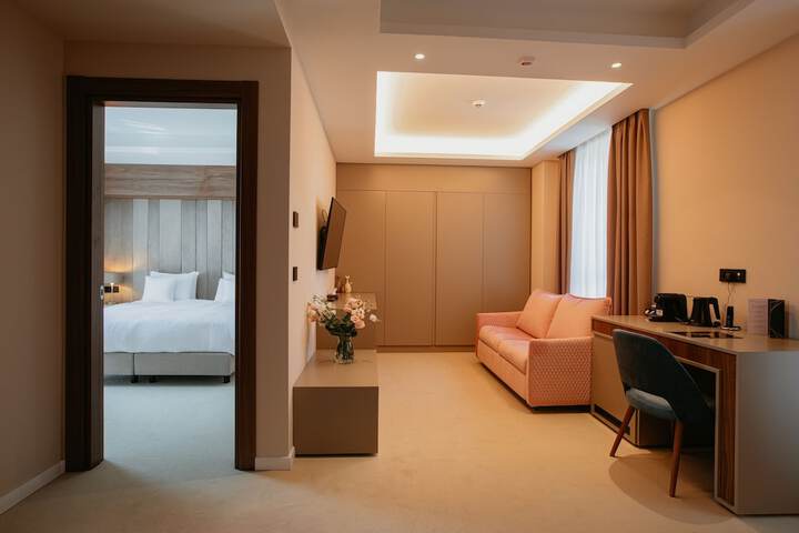 Room 15 of 51