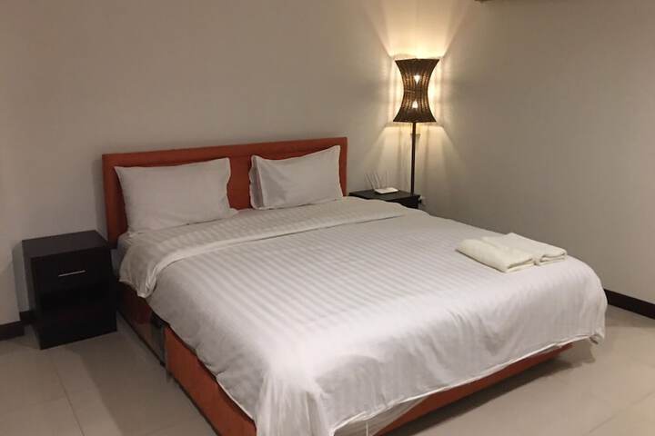 Room 36 of 68
