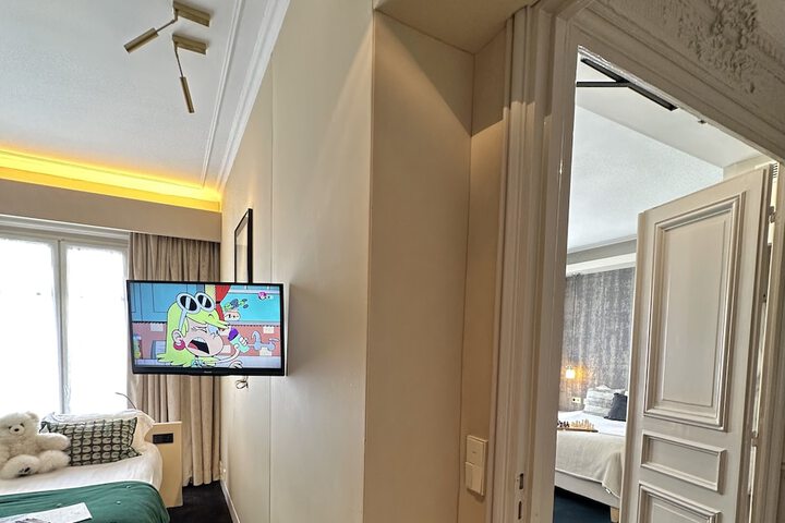 Room 39 of 221