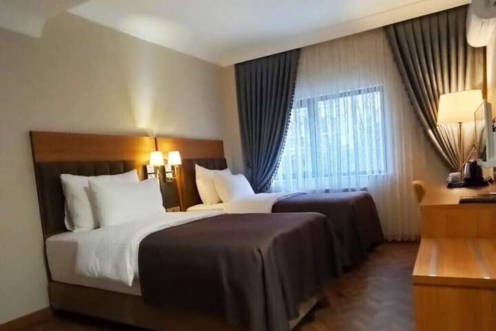 Room 12 of 54