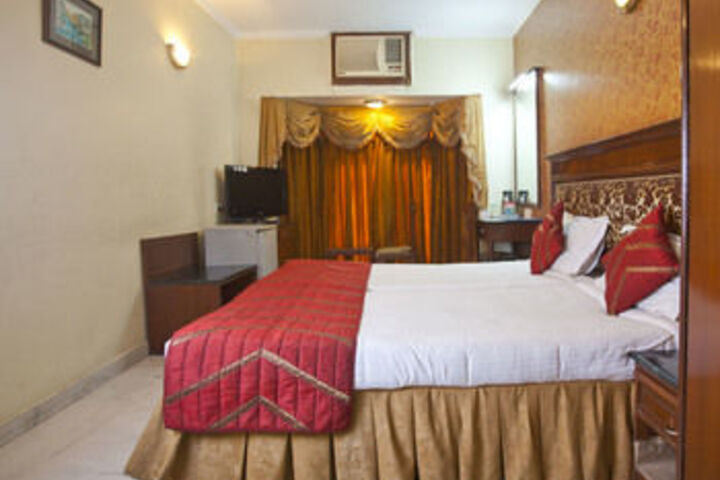 OYO Rooms DLF City Park