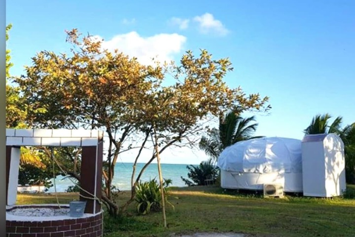 Hotel Exterior 22 of 30