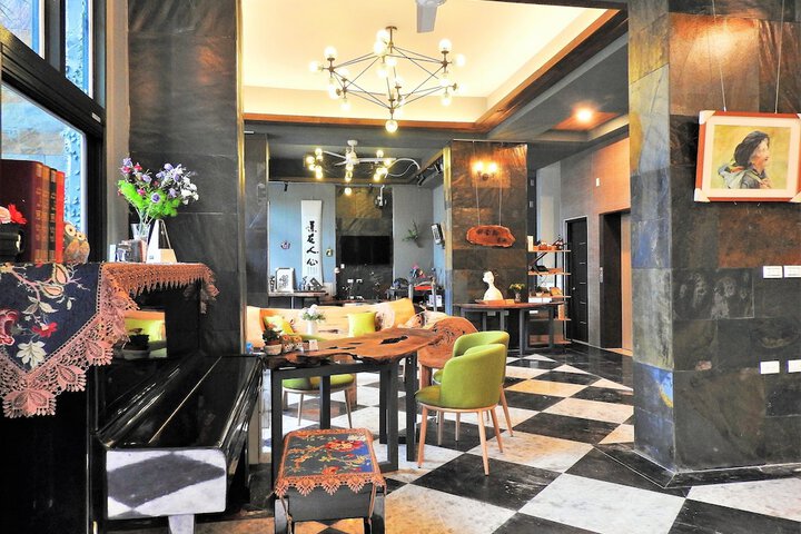 Hotel Interior 83 of 99