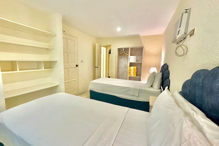 Room 29 of 162