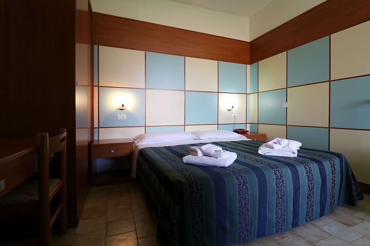 Room 50 of 150
