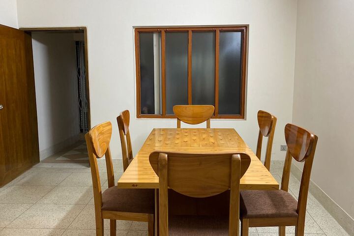 Dining 14 of 15