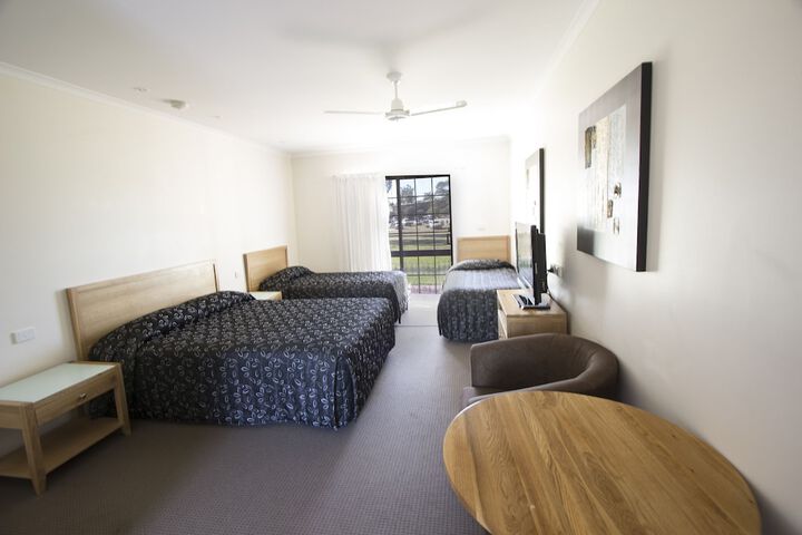 Room 17 of 43